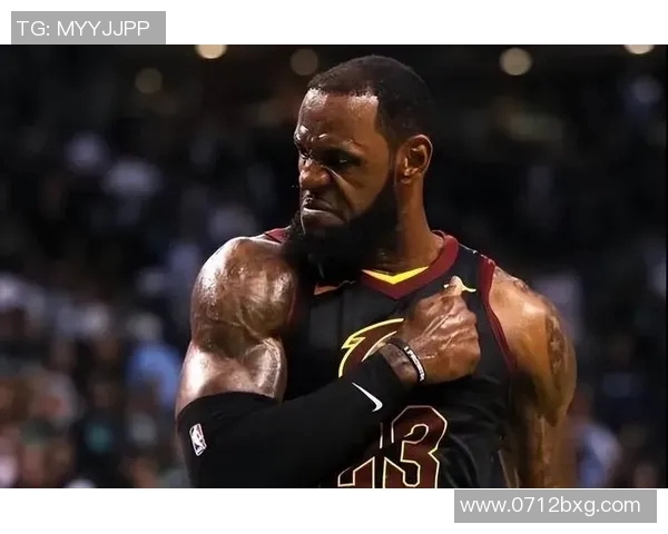 詹姆斯:篮球传奇背后的奋斗与荣耀之路探索 詹姆斯:篮球传奇背后的奋斗与荣耀之路探索