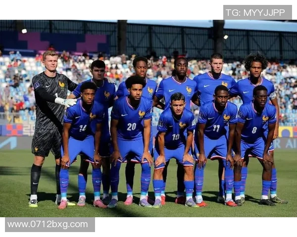 丹麦与法国足球队近期对战表现分析及历史交锋回顾