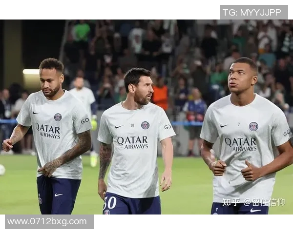 姆巴佩频频威胁阿尔巴大门，巴黎圣日耳曼告急