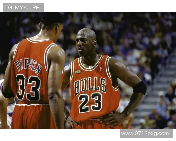 回顾NBA历史十佳经典进球瞬间重温篮球魅力与传奇时刻 回顾NBA历史十佳经典进球瞬间重温篮球魅力与传奇时刻